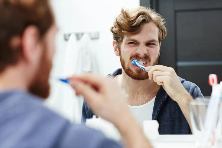 bleeding gums causes